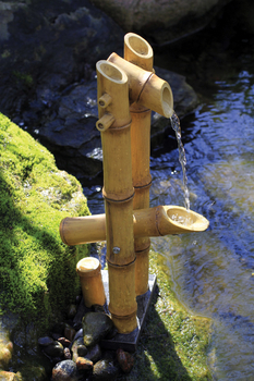 Deer Scarer Bamboo Fountain w/pump  by Aquascape
